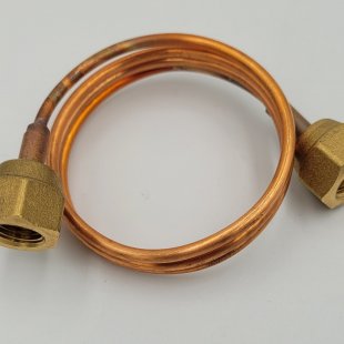 Łącznik ciśnieniowy kapilara z nakrętkami 1/4" 0.6m